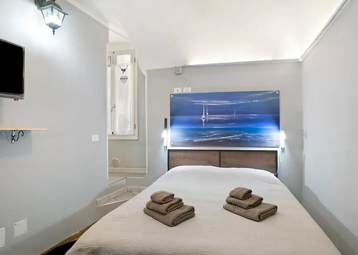 Domus Santa Brigida * サンレモ