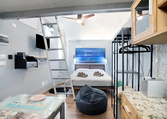 Domus Santa Brigida アパート