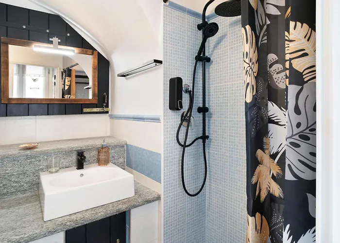 Domus Santa Brigida アパート サンレモ